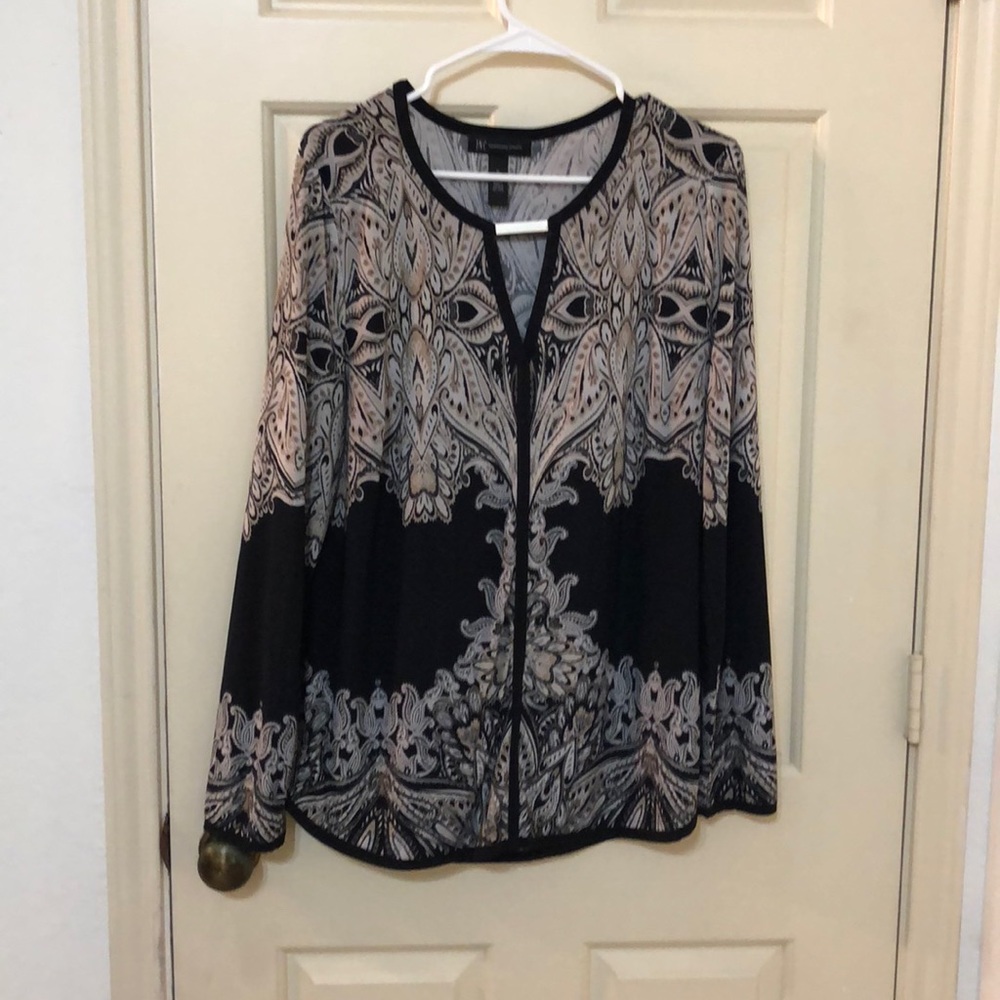 INC International Concepts Keyhole Top